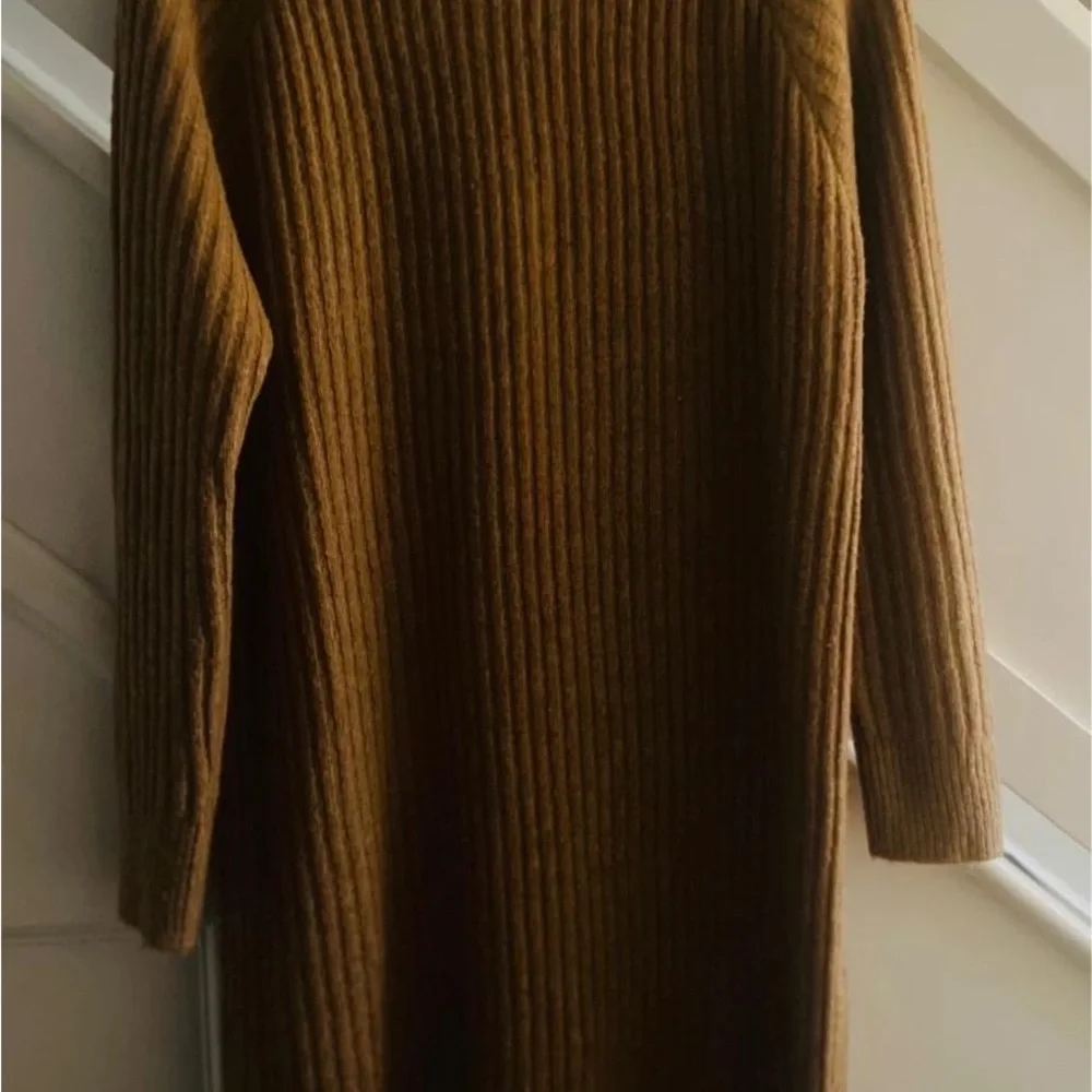 George Brown Ribbed Knit Dress - Picture 4 of 4